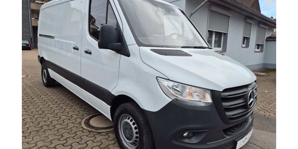 Mercedes-Benz Sprinter 120.000 km 21.500 &euro; Düsseldorf 40591