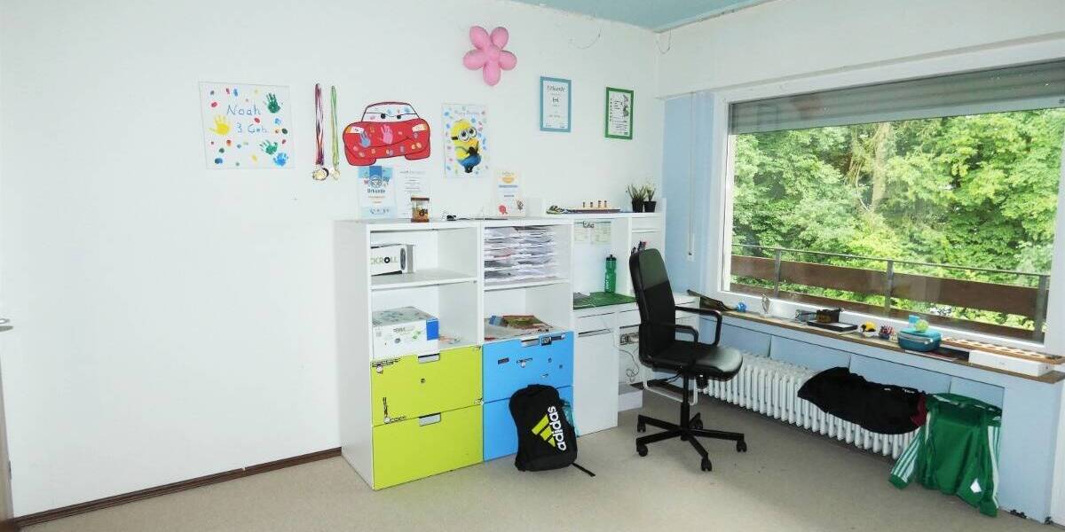 Einfamilienhaus Burscheid - 7 Zimmer, 260 m&sup2;, 529.000&euro; | Angebot:25679995