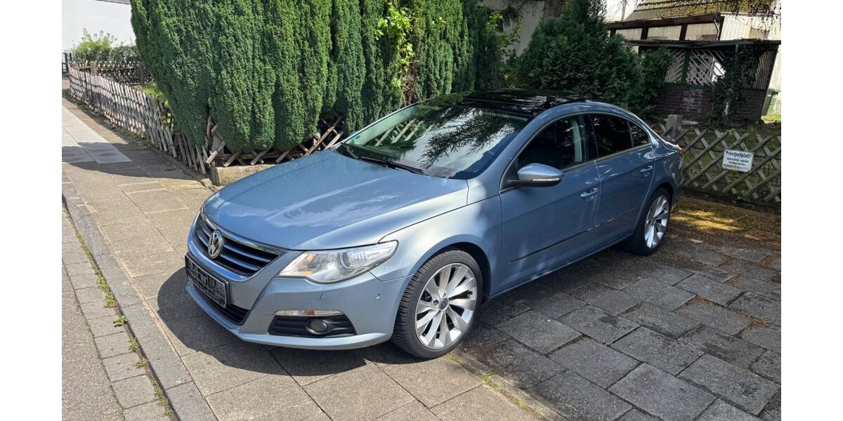 VW Passat 195.300 km 4.690 &euro; Mülheim an der Ruhr 45475