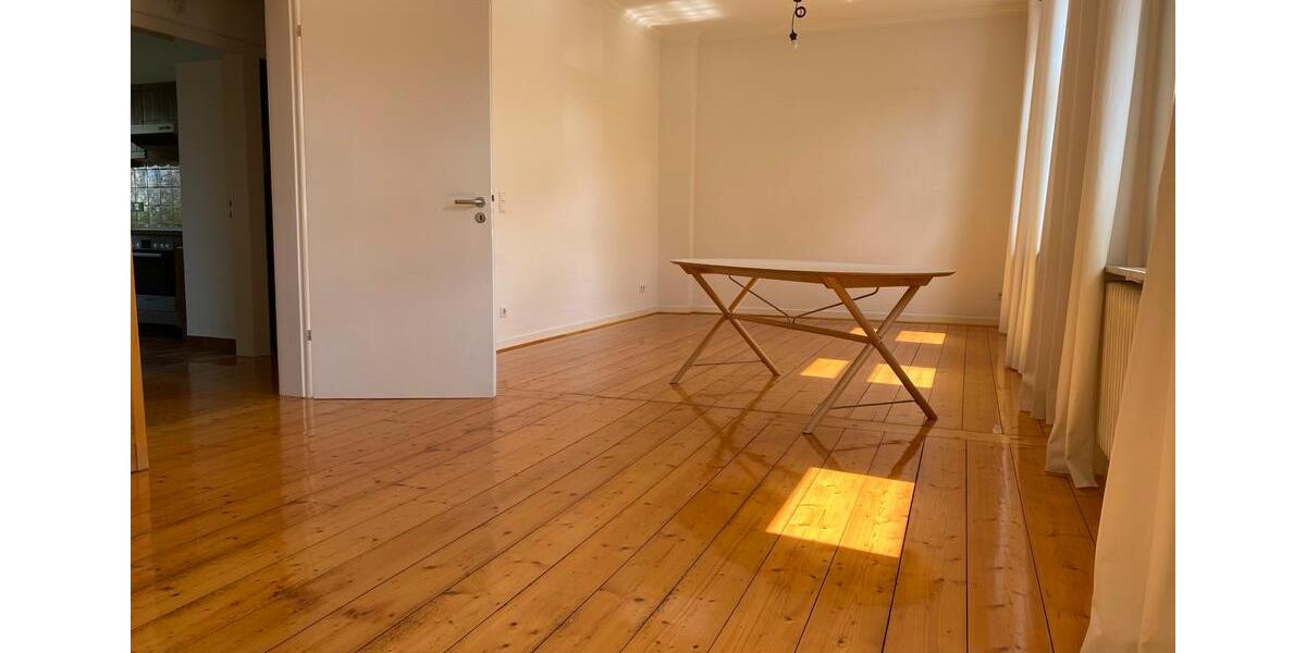 Hochparterre Solingen Wald - 2.5 Zimmer, 90 m&sup2;, 720&euro; | Angebot:24804574