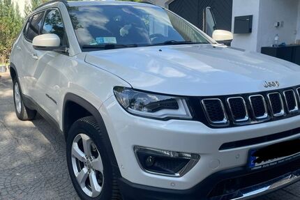 Jeep Compass 97.500 km 15.500 &euro; Solingen 42655