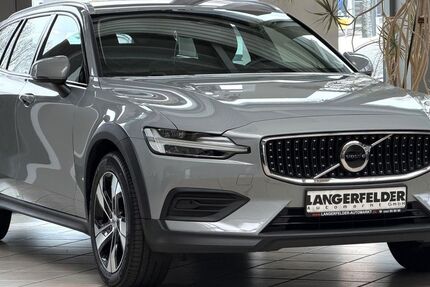 Volvo V60 Cross Country 27.120 km 37.499 &euro; Wuppertal 42389