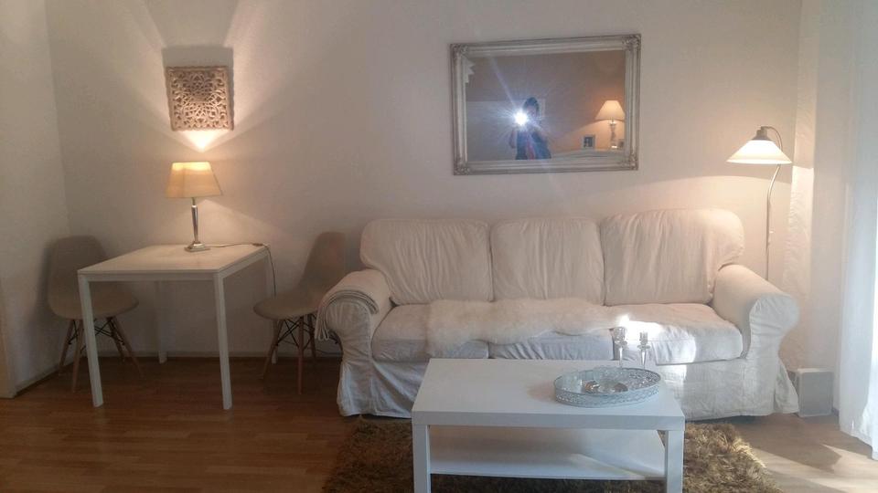 Etagenwohnung Düsseldorf Stadtbezirk 2 - 1 Zimmer, 35 m&sup2;, 800&euro; | Angebot:25935348