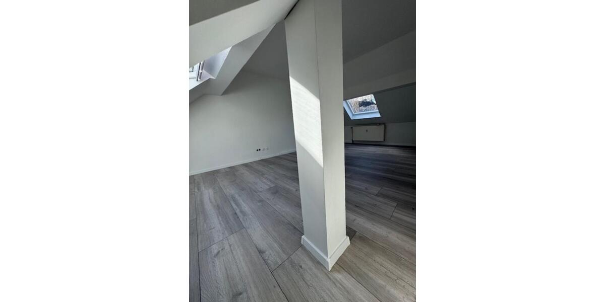 Maisonettenwohnung Essen Stadtbezirk VII - 3 Zimmer, 82 m&sup2;, 800&euro; | Angebot:25635940