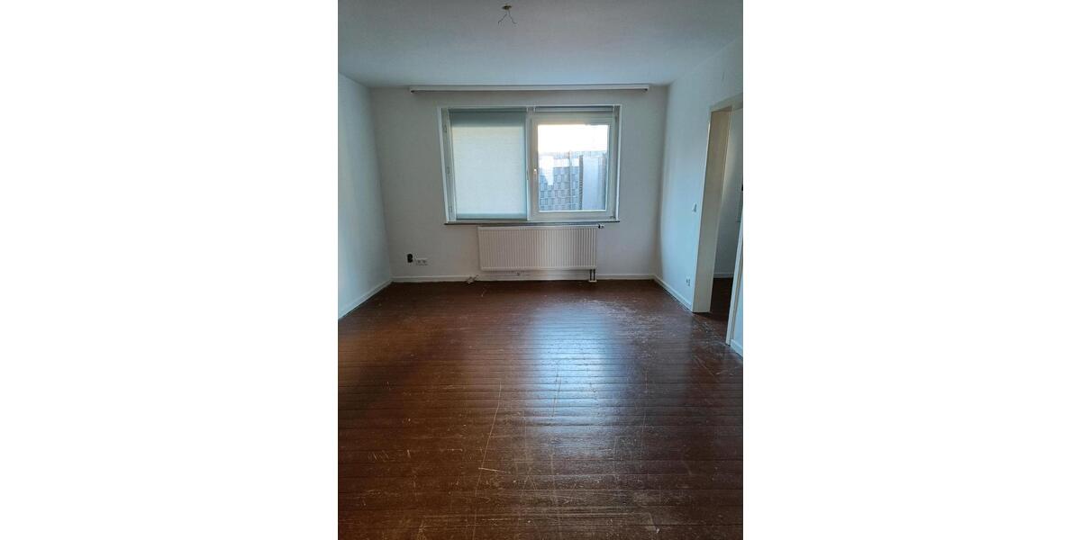 Erdgeschoßwohnung Solingen Mitte - 1 Zimmer, 45 m&sup2;, 600&euro; | Angebot:26327004
