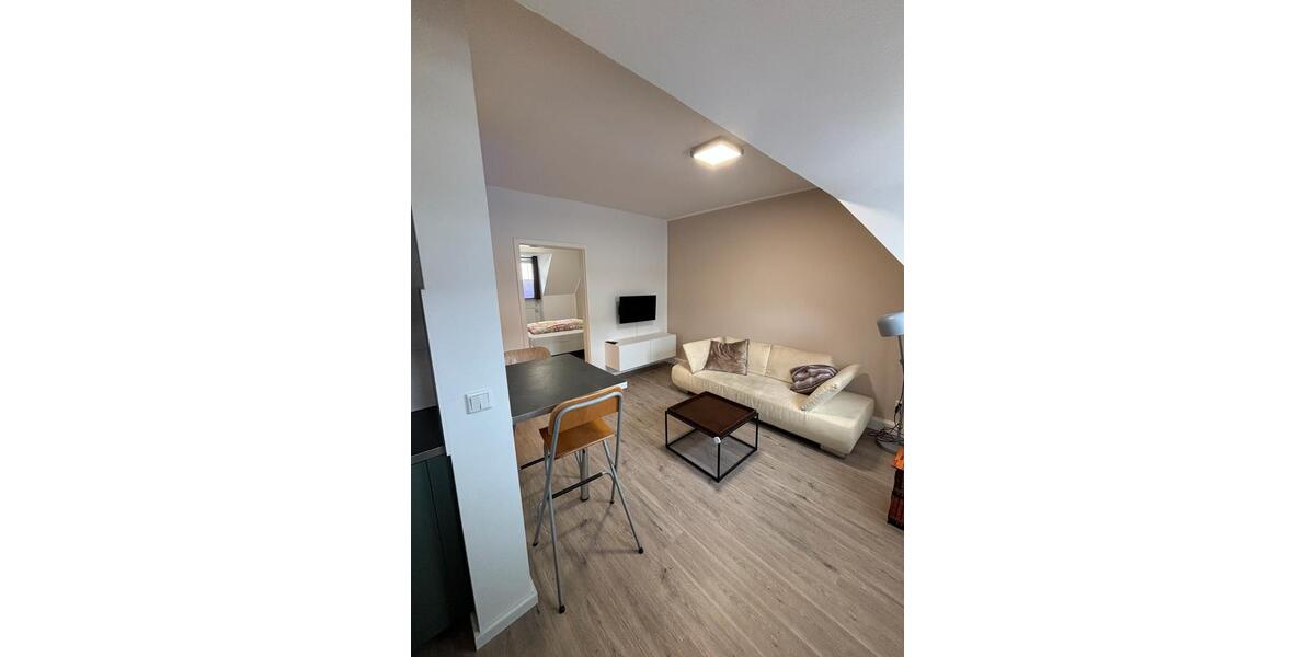 Etagenwohnung Wuppertal Lichtenplatz - 1.5 Zimmer, 43 m&sup2;, 550&euro; | Angebot:26020393