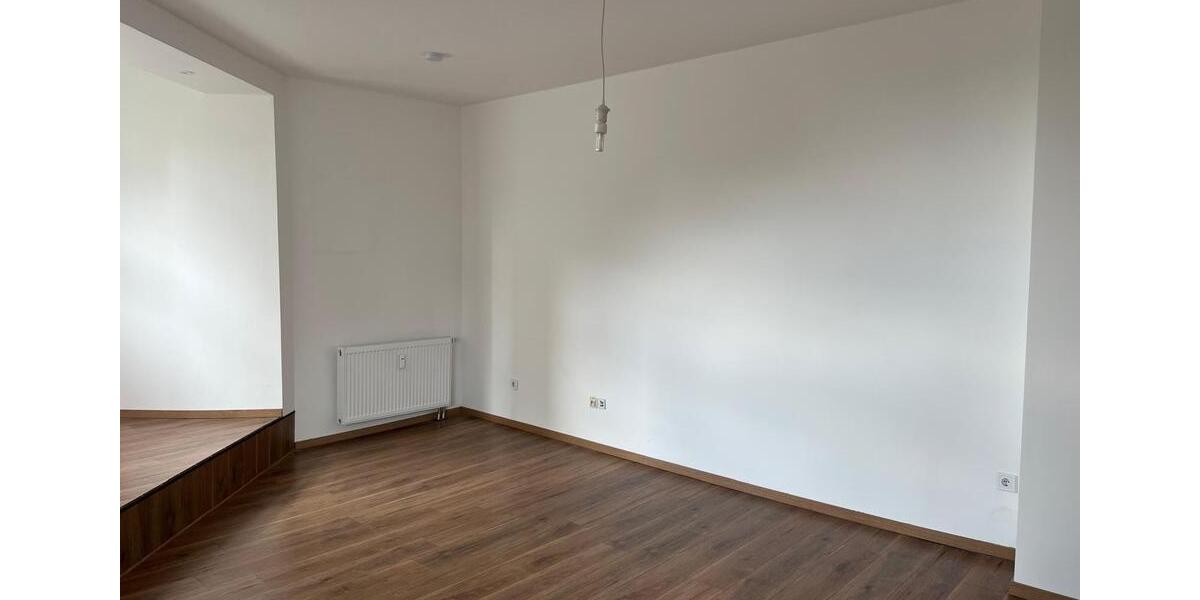 Etagenwohnung Bochum Bochum-Mitte - 3 Zimmer, 107 m&sup2;, 860&euro; | Angebot:25053436
