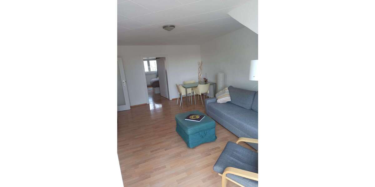 Etagenwohnung Düsseldorf Düsseltal - 2 Zimmer, 82 m&sup2;, 1.289&euro; | Angebot:26092001