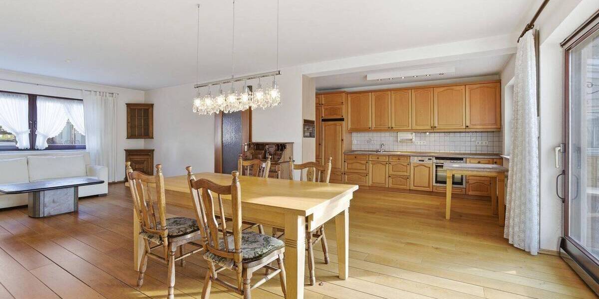 Doppelhaushälfte Düsseldorf Unterrath - 5 Zimmer, 164 m&sup2;, 769.000&euro; | Angebot:26108260
