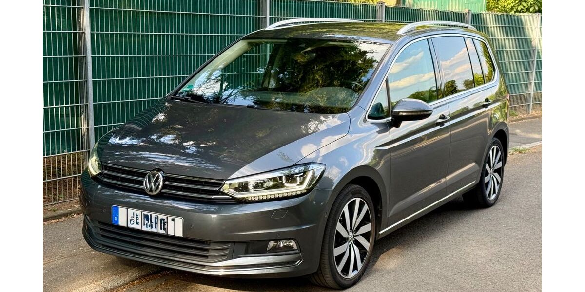 VW Touran 123.500 km 19.990 &euro; Essen 45359
