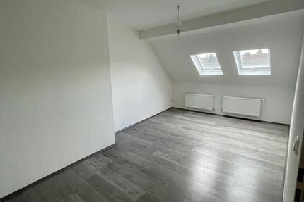 Wohnung Essen Huttrop - 4 Zimmer, 85 m&sup2;, 550&euro; | Angebot:26480019