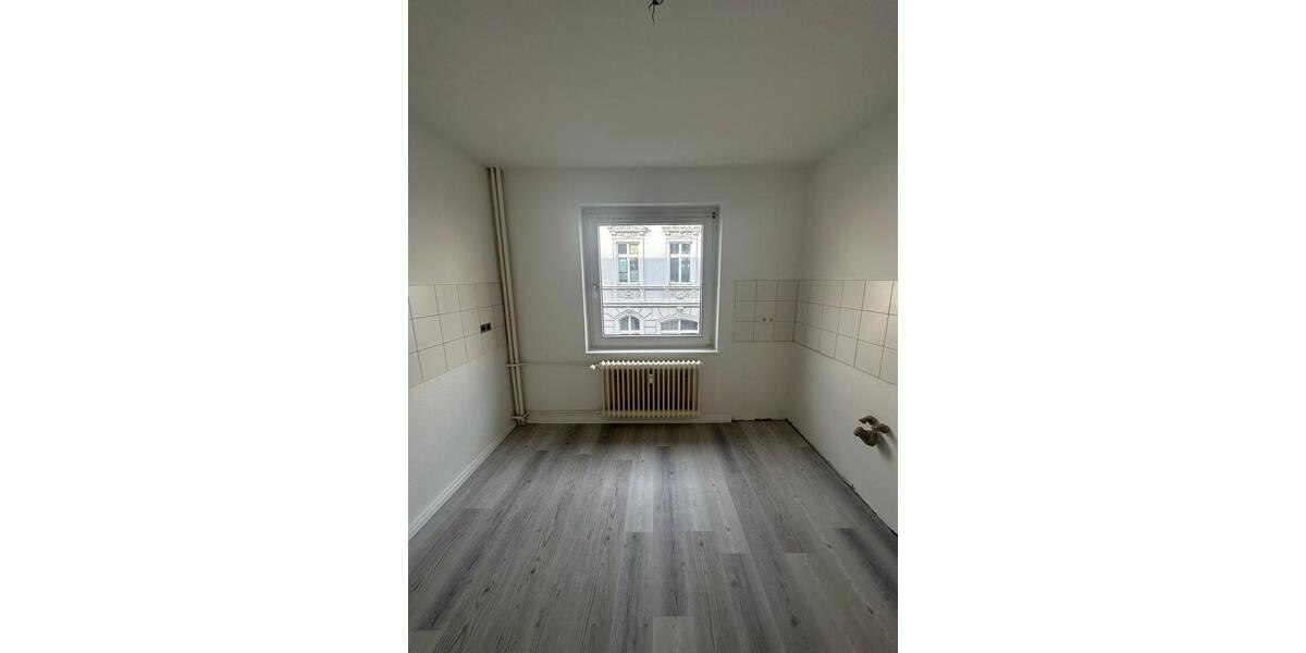 Etagenwohnung Wuppertal Gemarkung Barmen - 3 Zimmer, 75 m&sup2;, 525&euro; | Angebot:25520036