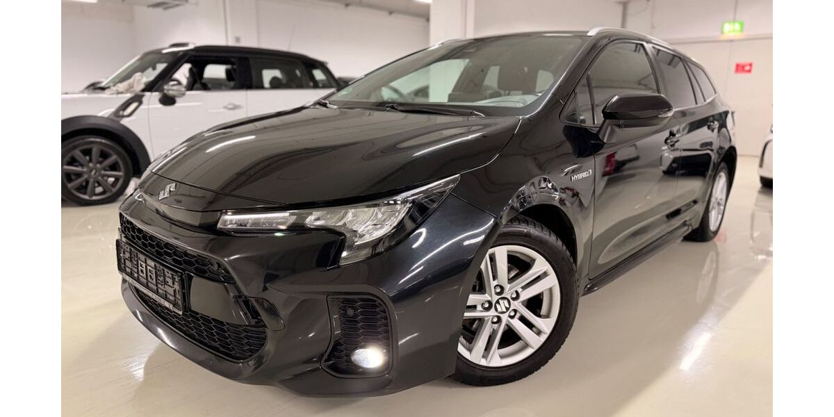 Toyota Corolla 292.309 km 12.999 &euro; Düsseldorf 40233