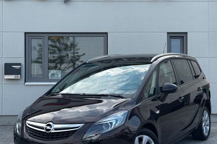Opel Zafira 135.000 km 7.999 &euro; Bochum 44807