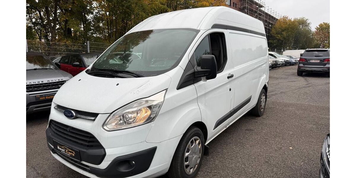 Ford Transit Custom 210.000 km 7.900 &euro; Bochum 44805