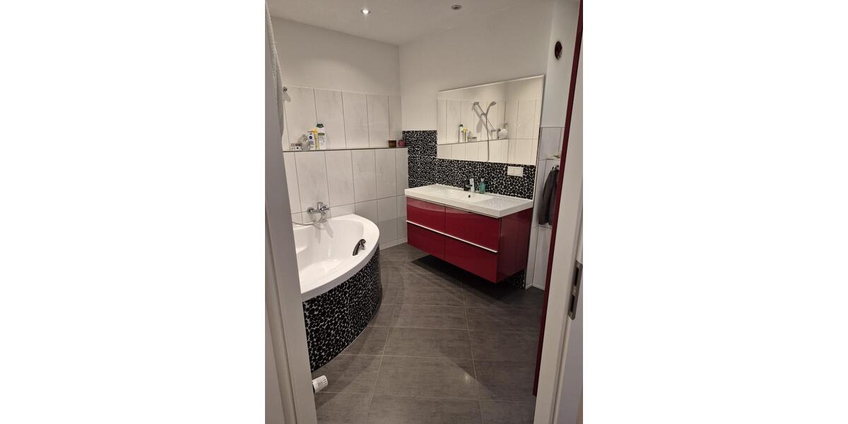 Erdgeschoßwohnung Wuppertal Sedansberg - 2 Zimmer, 65 m&sup2;, 165.000&euro; | Angebot:26780610