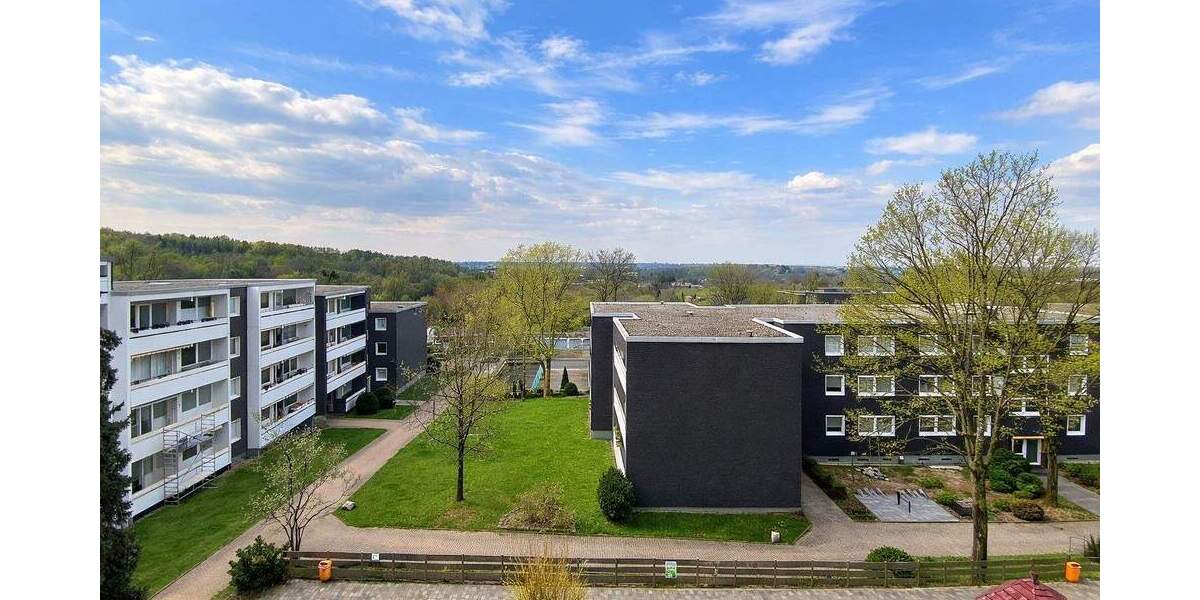 Etagenwohnung Solingen Gräfrath - 2 Zimmer, 63 m&sup2;, 149.000&euro; | Angebot:25928450