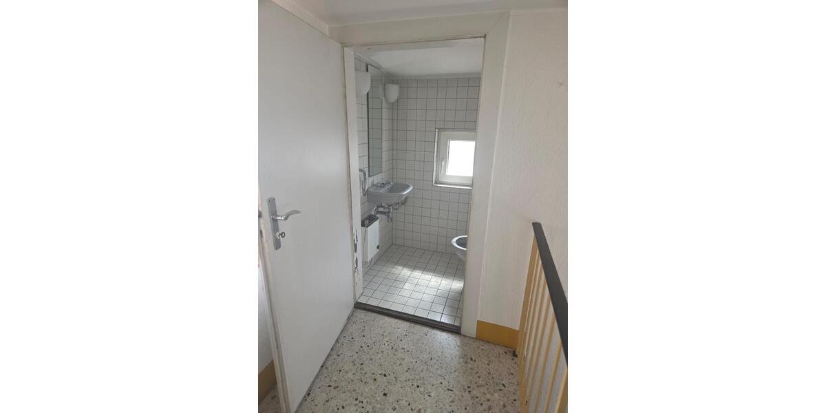 Etagenwohnung Bochum Bochum-Nord - 4 Zimmer, 100 m&sup2;, 750&euro; | Angebot:26611830