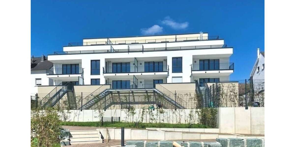 Etagenwohnung Solingen Höhscheid - 3 Zimmer, 104 m&sup2;, 1.410&euro; | Angebot:25547348