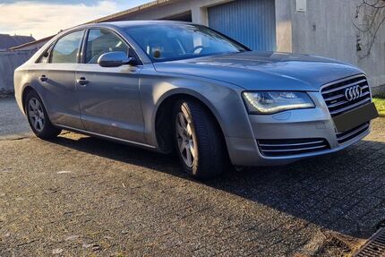 Audi A8 379.000 km 10.900 &euro; Burscheid 51399