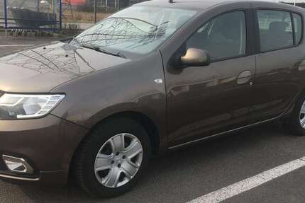 Dacia Sandero 116.000 km 9.000 &euro; Düsseldorf 40233