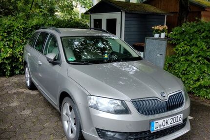 Skoda Octavia 115.000 km 10.900 &euro; Düsseldorf 40625