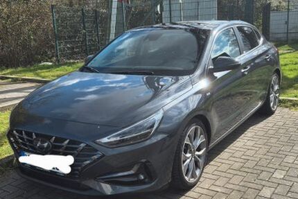 Hyundai i30 41.500 km 18.500 &euro; Ratingen 40885