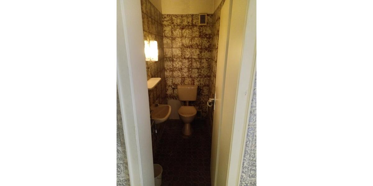 Etagenwohnung Düsseldorf Düsseltal - 2 Zimmer, 86 m&sup2;, 460.000&euro; | Angebot:26040236