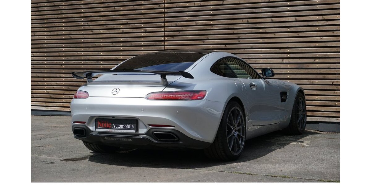 Mercedes-Benz AMG GT S Carbon Perf-Sitz Keramik Pano Burm 23.714 km 87.700 &euro; Wuppertal 42327