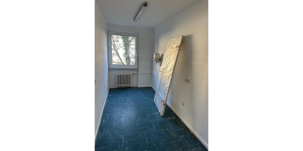 Etagenwohnung Essen Stadtkern - 2 Zimmer, 49 m&sup2;, 410&euro; | Angebot:26638424