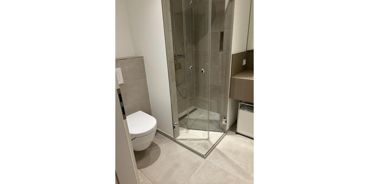 Etagenwohnung Düsseldorf Stadtbezirk 2 - 2 Zimmer, 67 m&sup2;, 1.206&euro; | Angebot:25637319