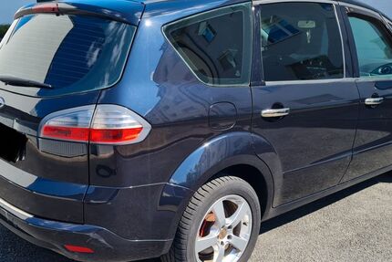Ford S-Max 157.224 km 4.190 &euro; Bochum 44801
