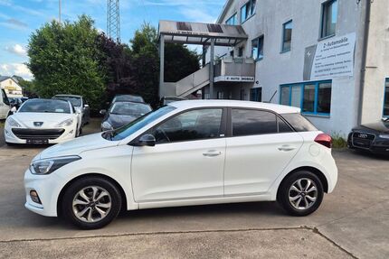 Hyundai i20 140.021 km 6.850 &euro; Hilden 40721