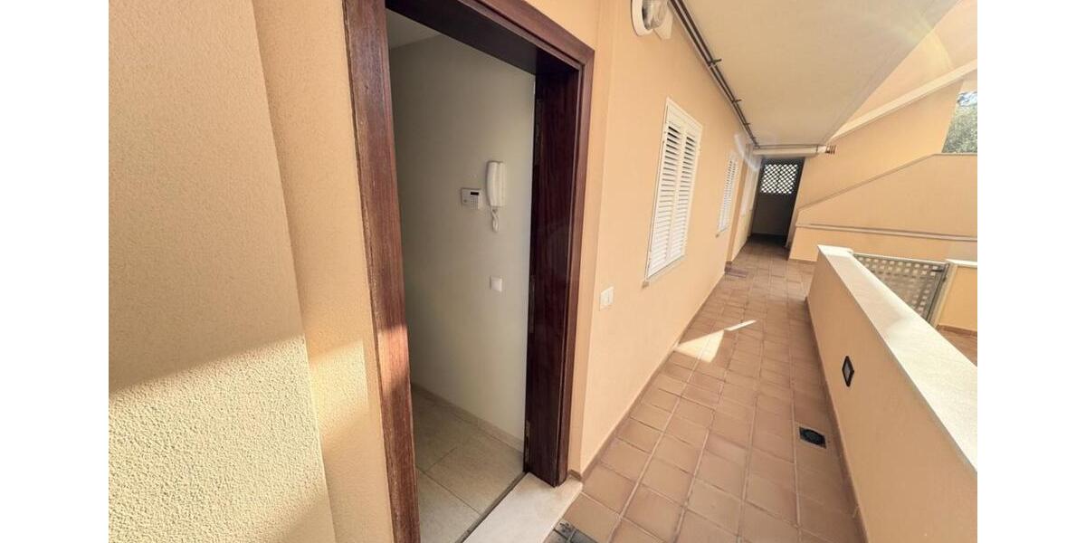 Ferienimmobilie Wuppertal Unterbarmen - 1.500&euro; | Angebot:23796115