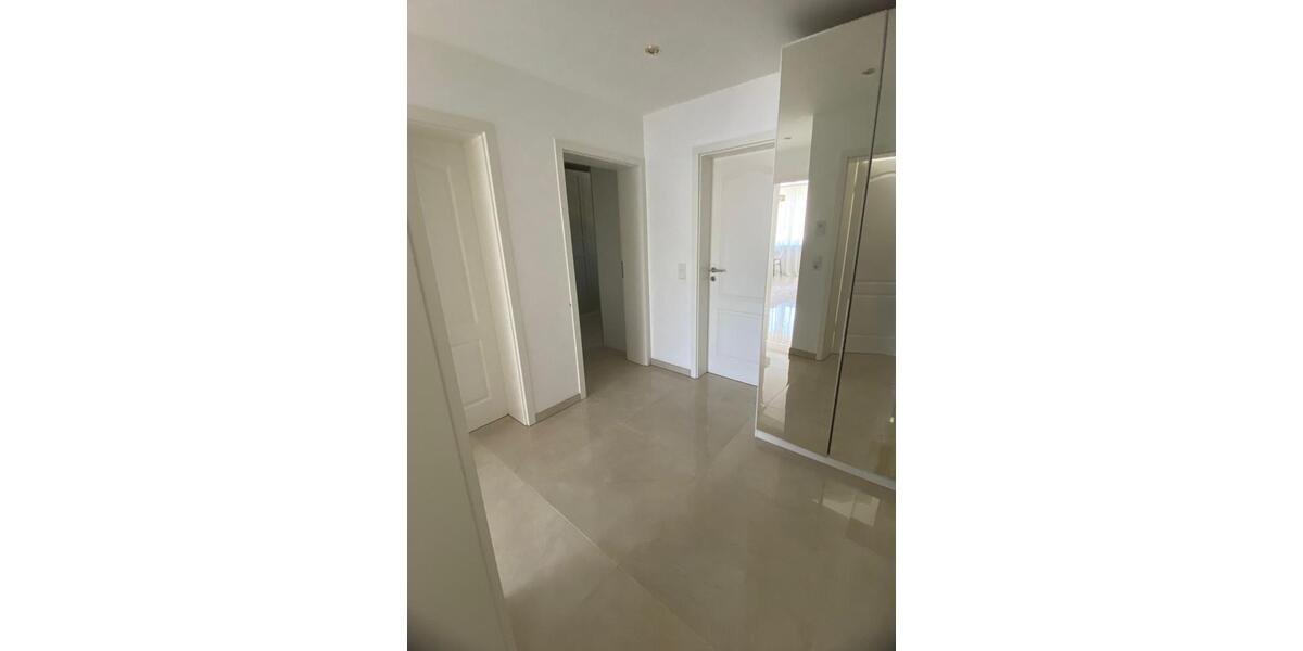 Etagenwohnung Solingen Central - 3 Zimmer, 70 m&sup2;, 980&euro; | Angebot:26512691