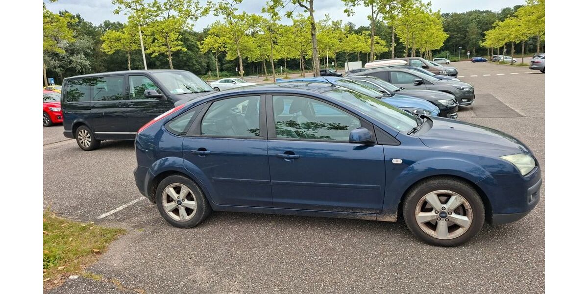 Ford Focus 248.000 km 1.999 &euro; Düsseldorf 40545
