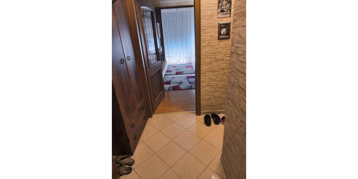 Etagenwohnung Wuppertal Gemarkung Vohwinkel - 4 Zimmer, 96 m&sup2;, 250.000&euro; | Angebot:26765872