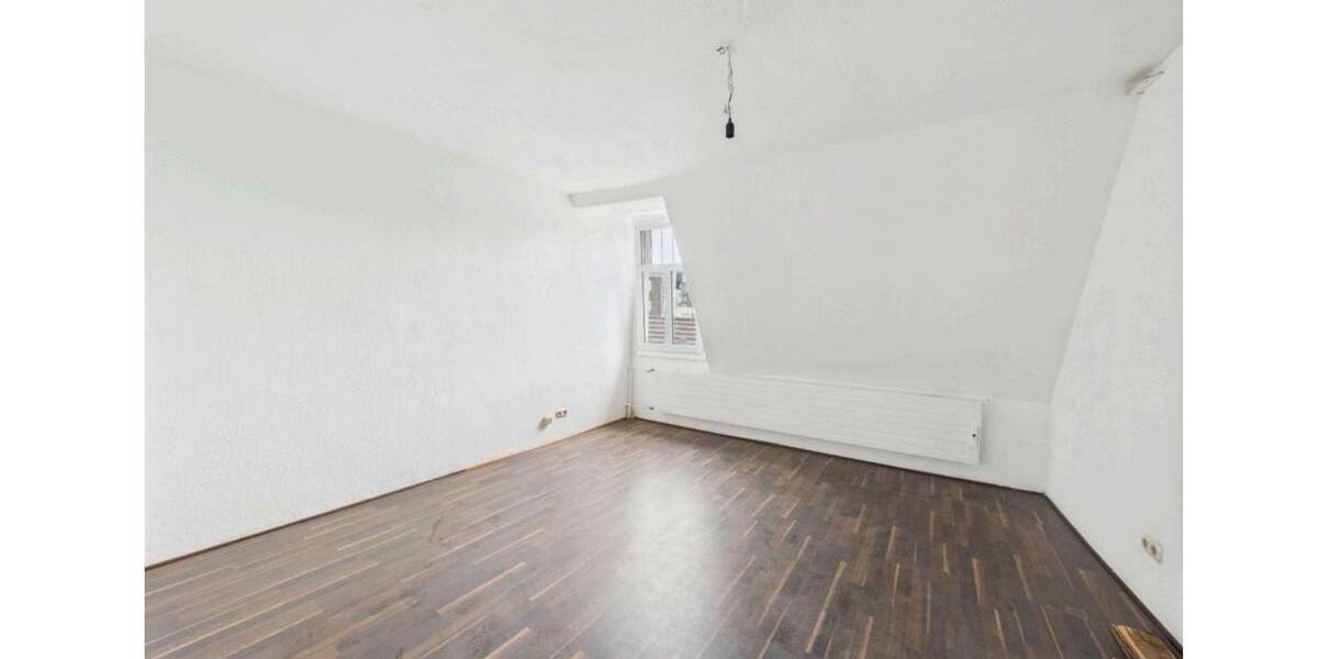 Dachgeschoßwohnung Wermelskirchen - 3 Zimmer, 89 m&sup2;, 950&euro; | Angebot:26194914