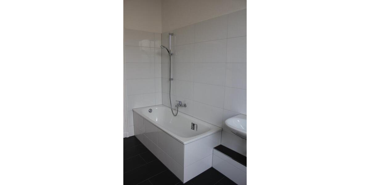 Etagenwohnung Remscheid Gemarkung Bergisch Born - 2 Zimmer, 62 m&sup2;, 550&euro; | Angebot:25656539