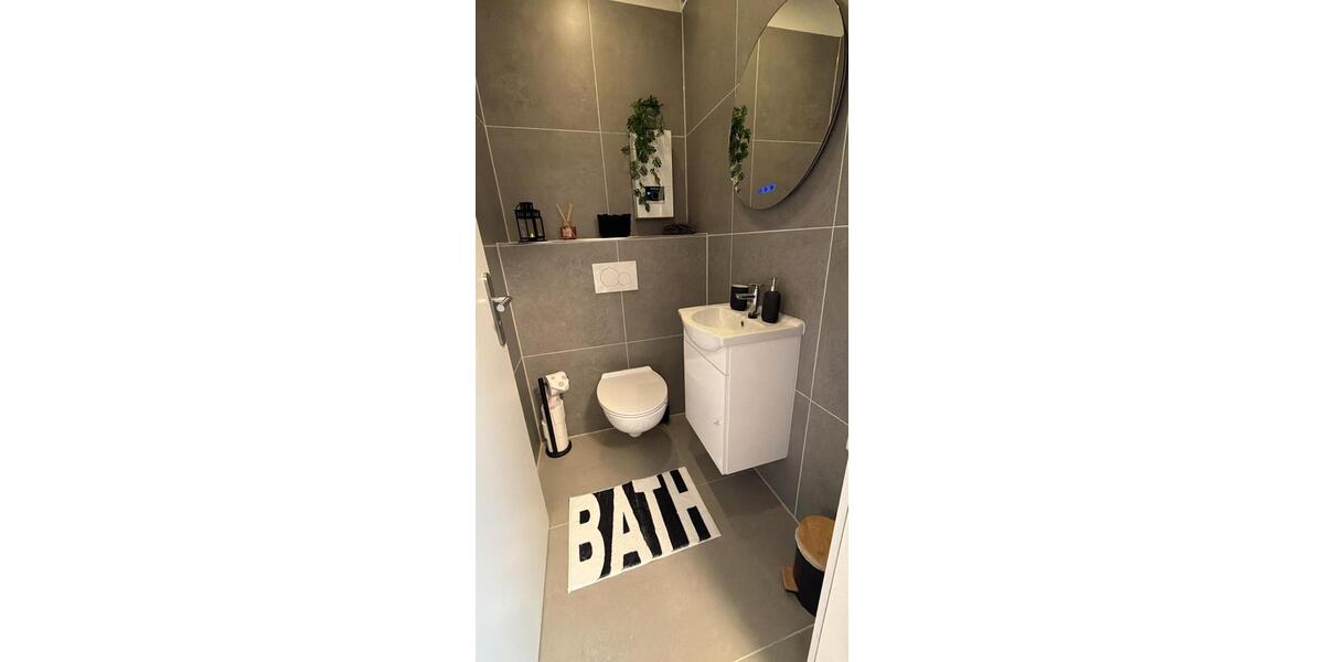 Ferienimmobilie Düsseldorf Oberbilk - 90&euro; | Angebot:24308123