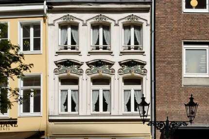 Haus Düsseldorf - 8 Zimmer, 220 m&sup2;, 1.190.000&euro; | Angebot:26026359