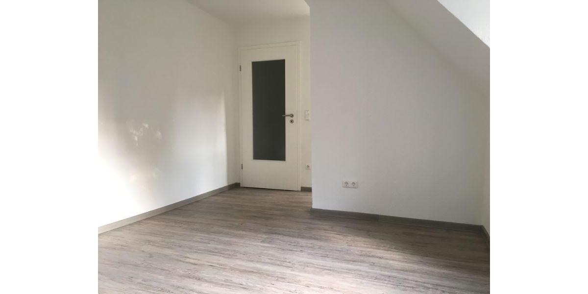 Dachgeschoßwohnung Essen Stadtbezirk IV - 2 Zimmer, 41 m&sup2;, 405&euro; | Angebot:25807030
