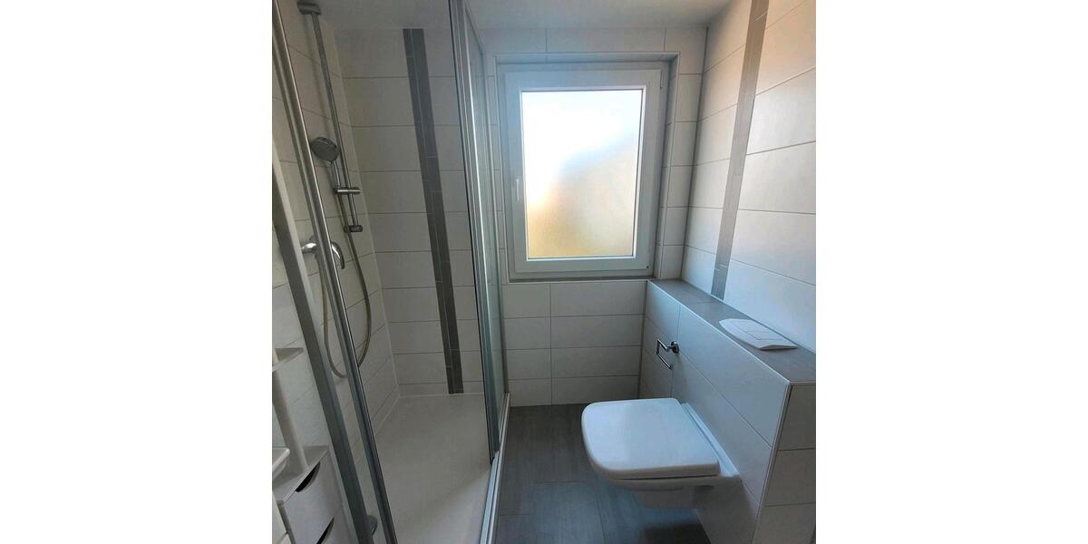 Dachgeschoßwohnung Bochum Bochum-Südwest - 2 Zimmer, 70 m&sup2;, 580&euro; | Angebot:26636775