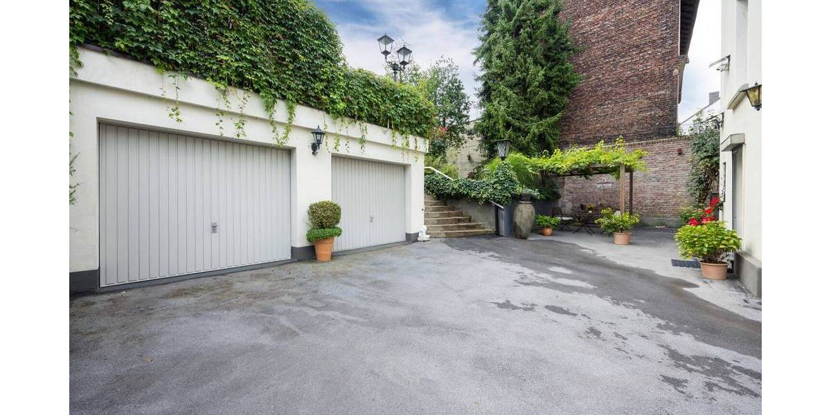 Mehrfamilienhaus, Wohnhaus Wuppertal Vohwinkel - 1 Zimmer, 269 m&sup2;, 575.000&euro; | Angebot:25693628