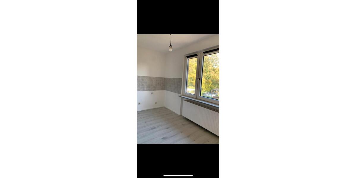 Etagenwohnung Hilden Kalstert - 3 Zimmer, 85 m&sup2;, 880&euro; | Angebot:25723622