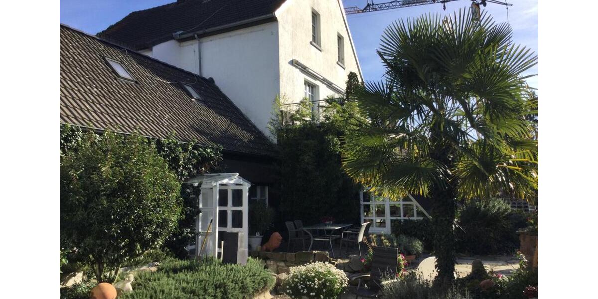 Dachgeschoßwohnung Bochum Bochum-Südwest - 3.5 Zimmer, 80 m&sup2;, 660&euro; | Angebot:25083103