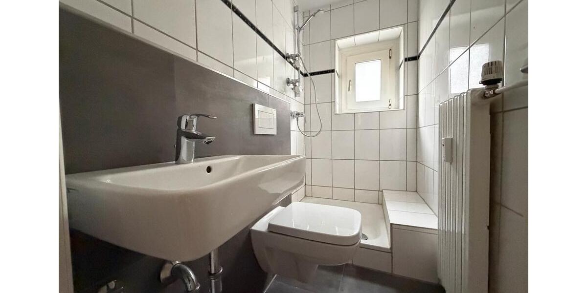 Etagenwohnung Hattingen Blankenstein - 2.5 Zimmer, 45 m&sup2;, 425&euro; | Angebot:26610429