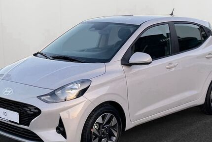 Hyundai i10 15.000 km 17.690 &euro; Düsseldorf 40233