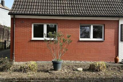 Haus Mettmann - 6 Zimmer, 116 m&sup2;, 450.000&euro; | Angebot:25394428