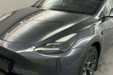 Tesla Model Y 133.200 km 32.600 &euro; Bochum 44803